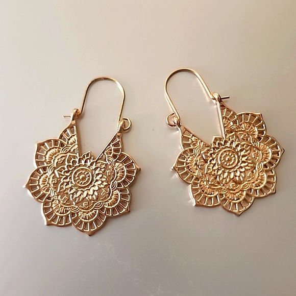 BOHO Gypsy  Tribal Hoop Mandala Tribal  Earrings - Picture 1 of 3